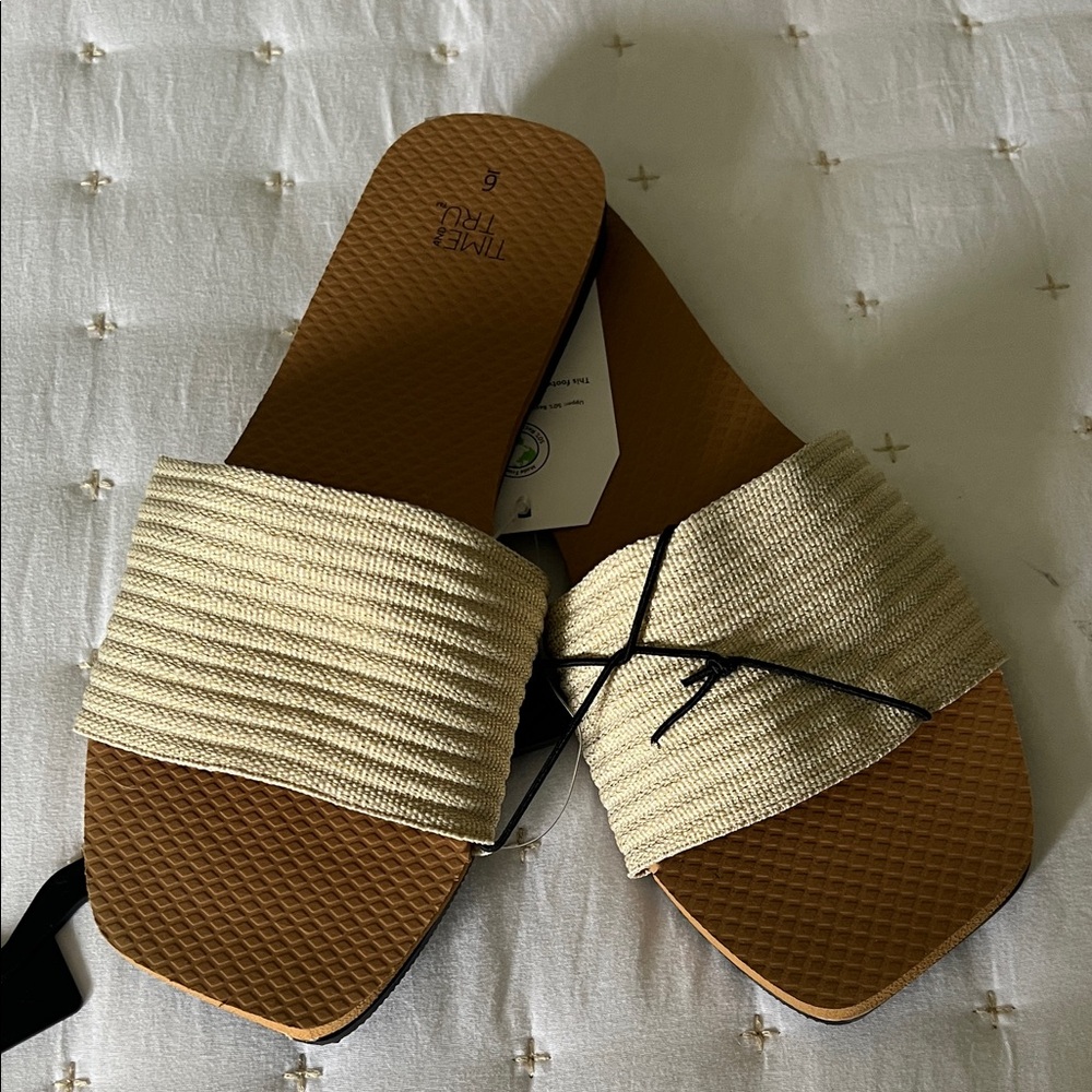 Time and Tru Cream Woven Slide Sandals